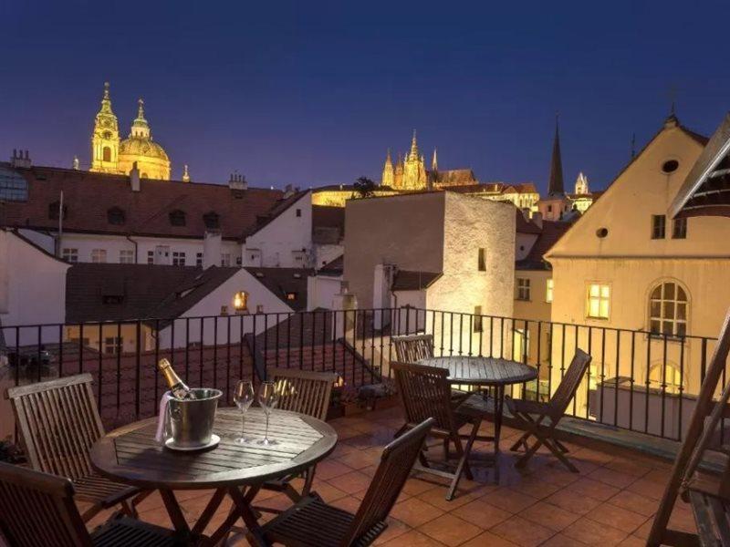 Pod Vezi 4* Prague